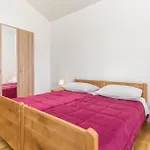 Four-bedroom In Miljevci Holiday home