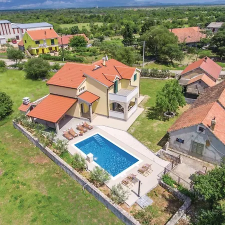 Amazing In Miljevci With Kitchen Bristane