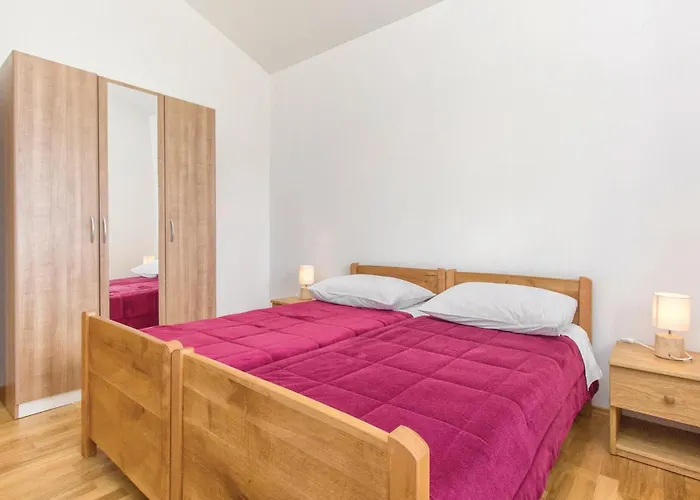 Four-bedroom In Miljevci Holiday home